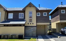 Hermosa casa en condominio en Pucón